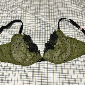 Victoria's Secret Olive and Black Lace Unlined Demi Bra
